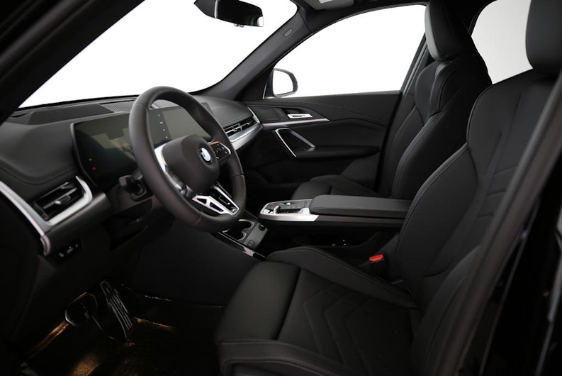 Vehicle image BMW X1