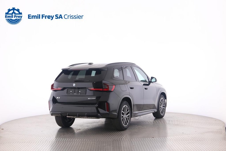 Vehicle image BMW X1