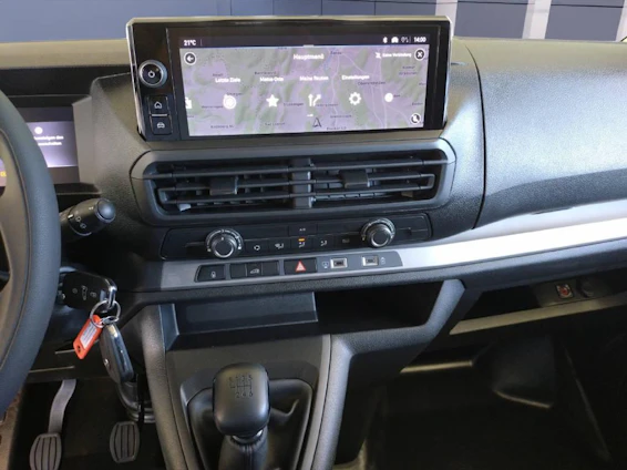 image du véhicule 7 image du véhicule 7