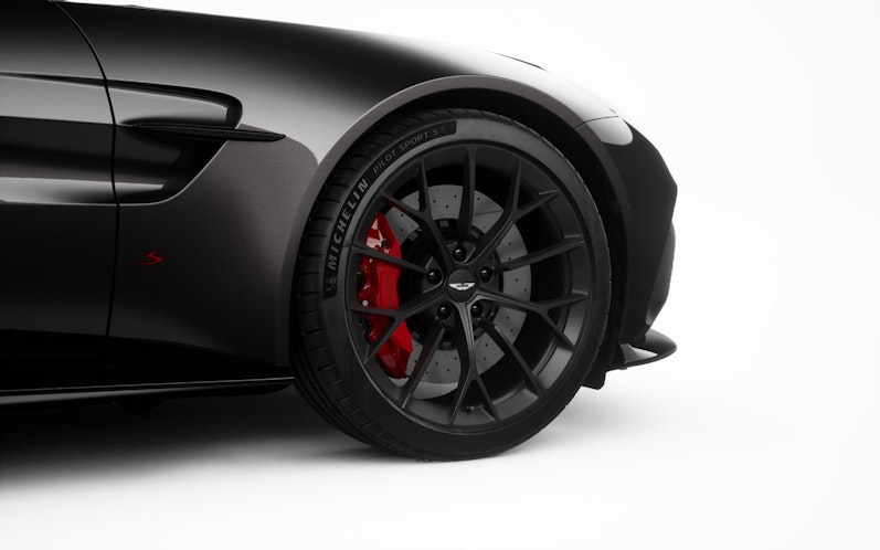 Vehicle image ASTON MARTIN V12 Vantage