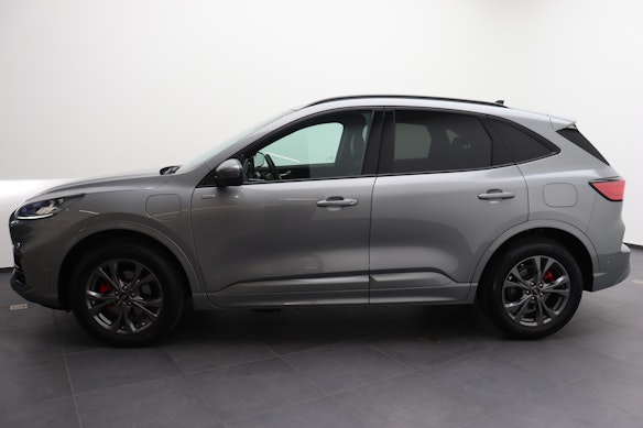 FORD Kuga 2.5 Plug-in Hybrid ST-Line X 2