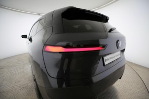 Vehicle image BMW iX xDrive40