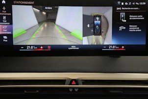 Vehicle image BMW iX xDrive40