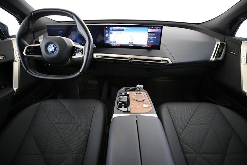 Vehicle image BMW iX