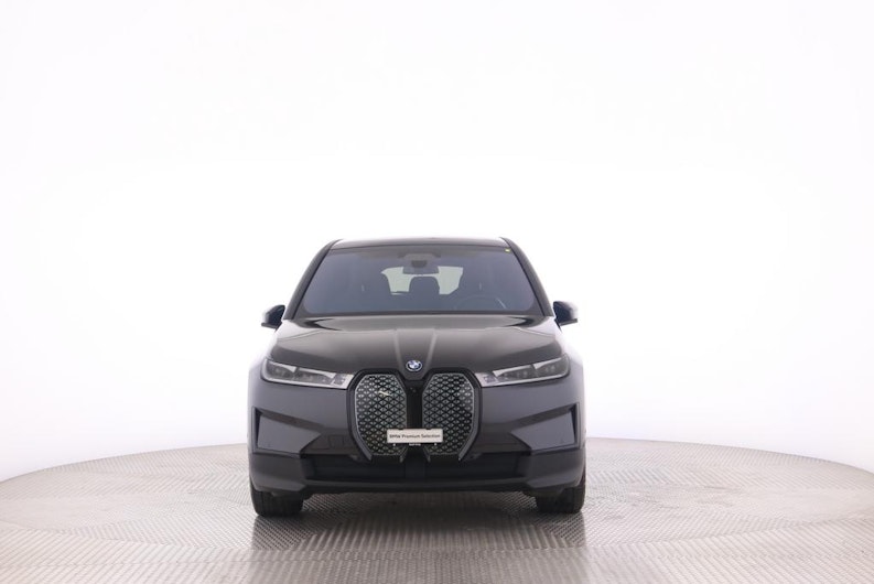 Vehicle image BMW iX