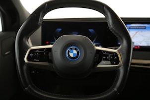 Vehicle image BMW iX xDrive40