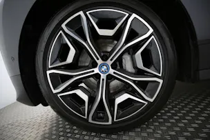 BMW iX xDrive40