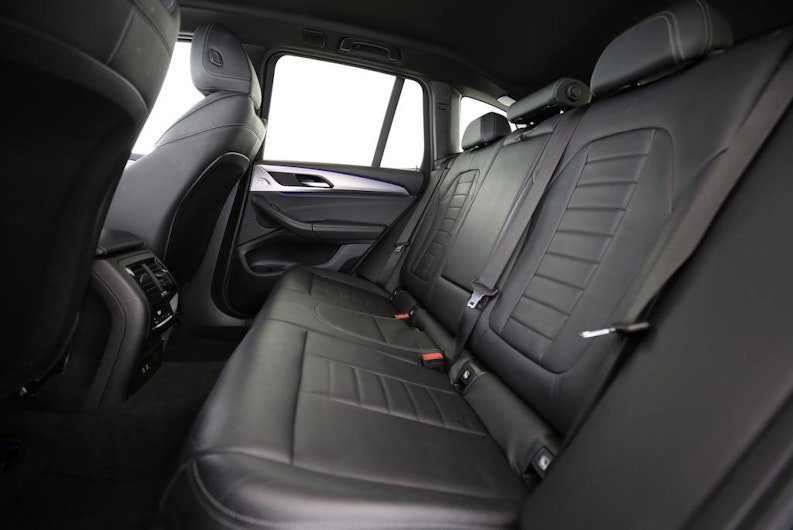 Vehicle image BMW X3