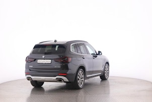 Vehicle image BMW X3 20i xDrive