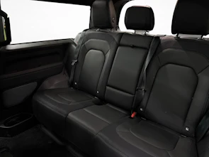 immagine del veicolo LAND ROVER Defender 90 3.0 D I6 300 X-Dynamic SE