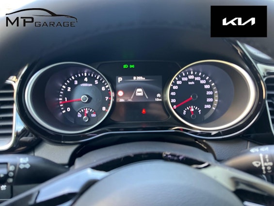 Vehicle image 9 Vehicle image 9