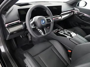 BMW 550e xDrive Touring