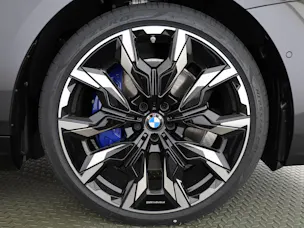 BMW 550e xDrive Touring