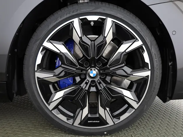 BMW 550e xDrive Touring