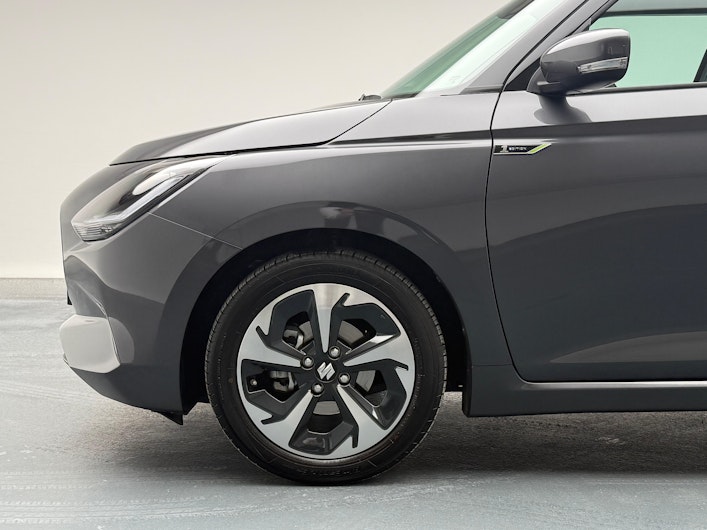 Vehicle image SUZUKI SWIFT