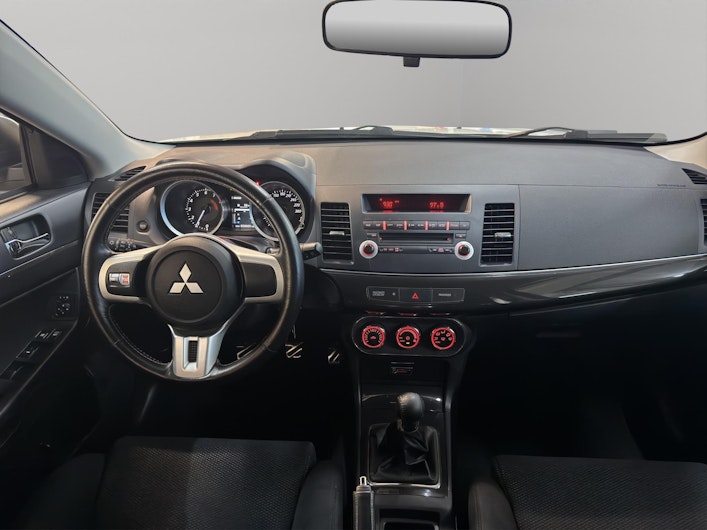 Vehicle image MITSUBISHI LANCER