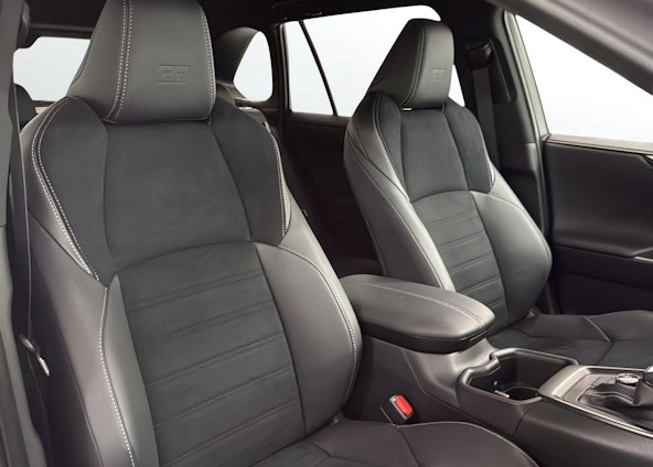 Vehicle image 7 Vehicle image 7