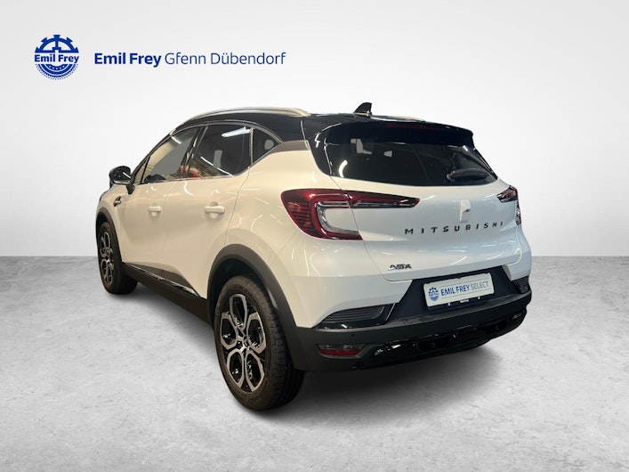 Vehicle image MITSUBISHI ASX