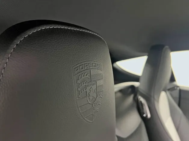Porsche 718 Cayman Style Edition