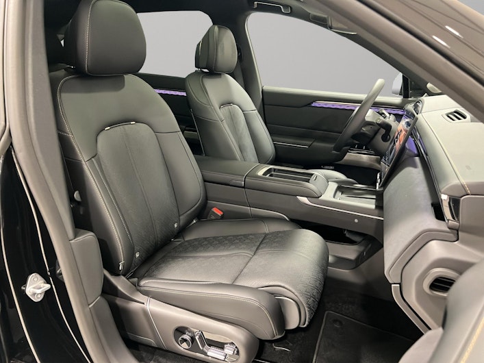 Vehicle image ZEEKR X