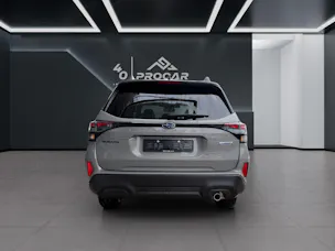 Subaru Forester Station 2.0i e-Boxer Swiss Plus
