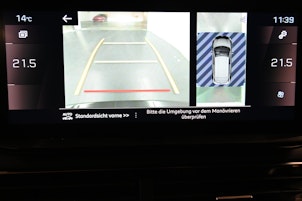 Vehicle image PEUGEOT 3008 1.2 Hybrid GT