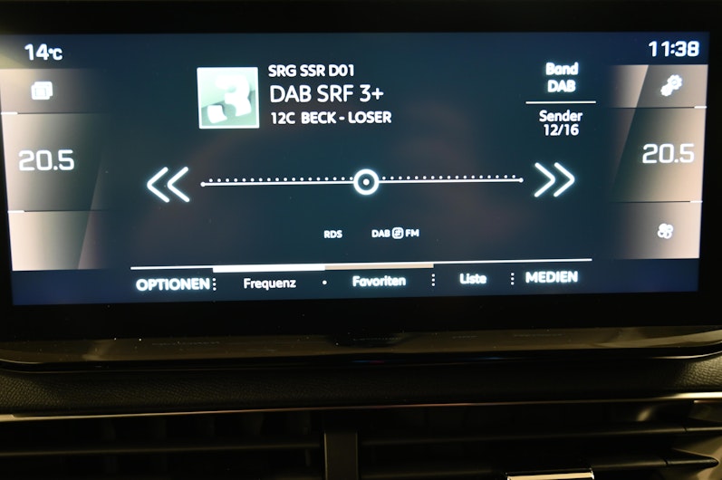 Vehicle image PEUGEOT 3008