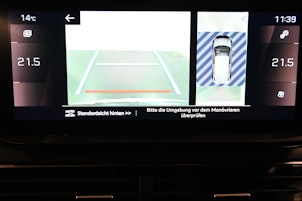 Vehicle image PEUGEOT 3008 1.2 Hybrid GT