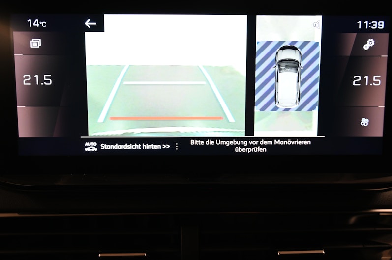 Vehicle image PEUGEOT 3008