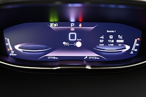 Vehicle image PEUGEOT 3008 1.2 Hybrid GT