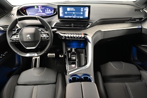 Vehicle image PEUGEOT 3008 1.2 Hybrid GT