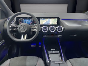 Vehicle image MERCEDES-BENZ GLA 200 Night Star AMG Line