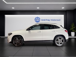 Vehicle image MERCEDES-BENZ GLA 200 Night Star AMG Line