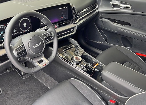 Vehicle image 9 Vehicle image 9