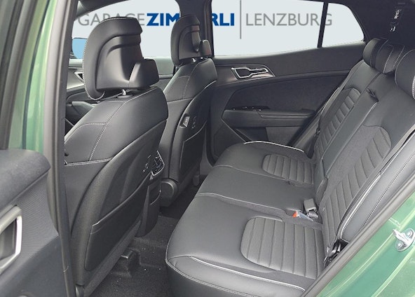 Vehicle image 10 Vehicle image 10