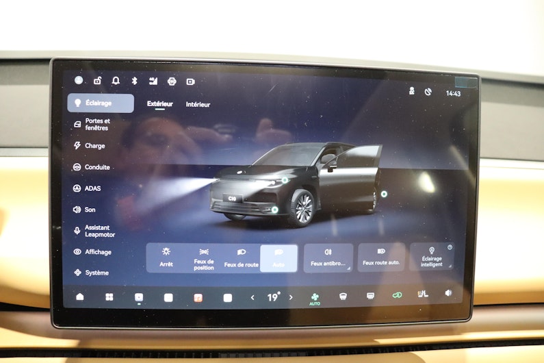 Vehicle image LEAPMOTOR C10