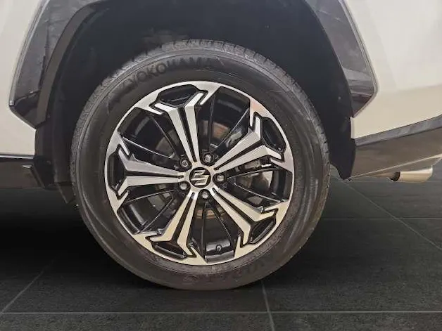 Suzuki Across 2.5 PHEV Compact Top 4x4
