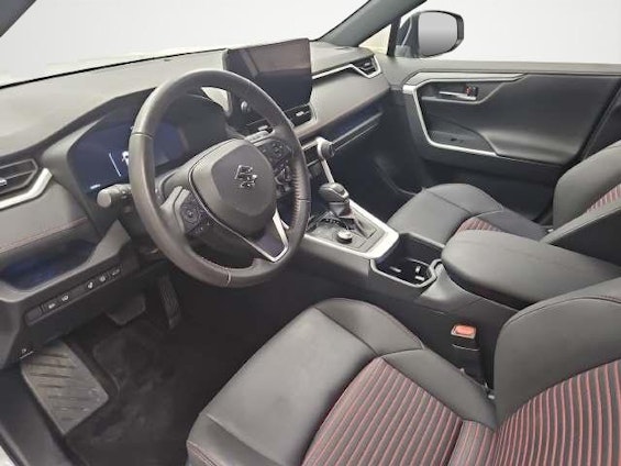 Vehicle image 6 Vehicle image 6