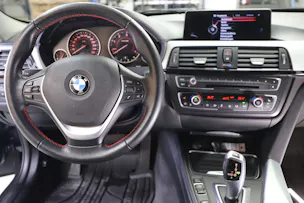BMW 320d xDrive Touring