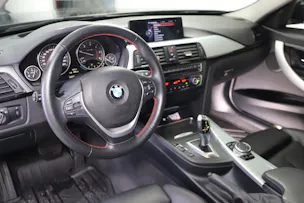BMW 320d xDrive Touring