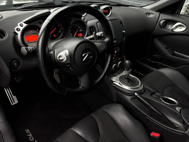 Nissan 370 Z Coupé 3.7 V6 24V Pack