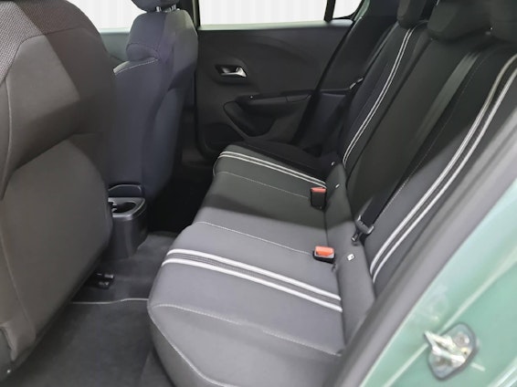 Vehicle image 7 Vehicle image 7