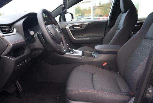 Vehicle image 8 Vehicle image 8