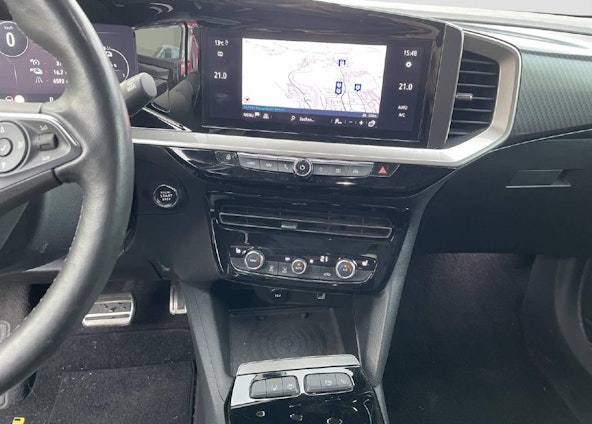 Vehicle image 13 Vehicle image 13