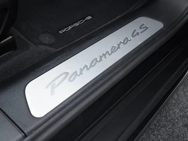 Porsche Panamera 4S E-Hybrid