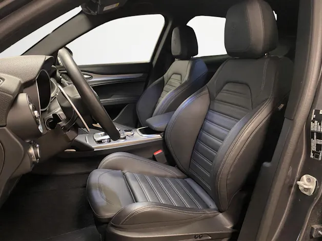 Alfa Romeo STELVIO 2.0 Q4 280 Veloce