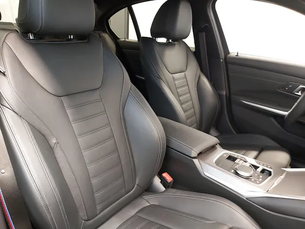 BMW 320d xDrive M Sport Limousine