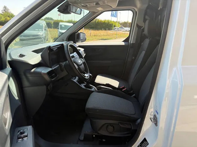 FORD Transit Courier Van 1.0 EcoBoost Trend