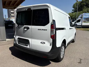 FORD Transit Courier Van 1.0 EcoBoost Trend