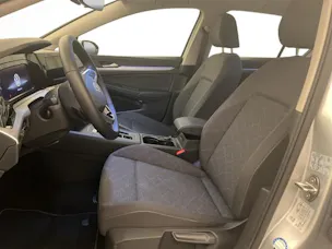 VW Golf 2.0 TDI Life DSG